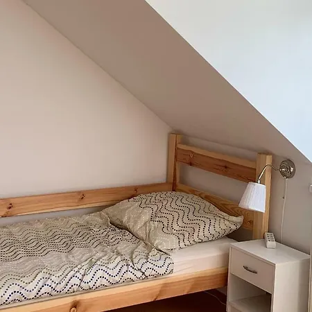 Apartment Apartments *