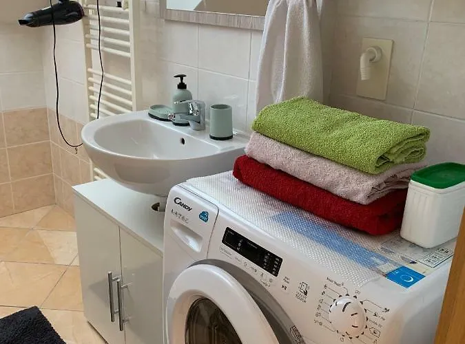 Апартаменты Апартаменты *